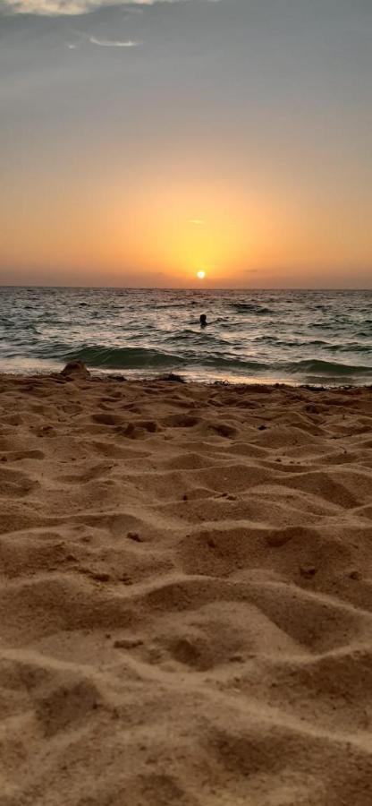Sunset Beach ปลายาบลังกา ภายนอก รูปภาพ