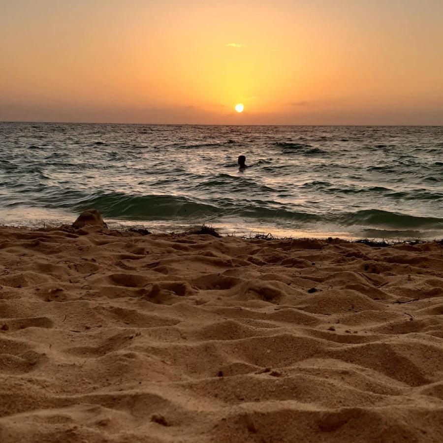 Sunset Beach ปลายาบลังกา ภายนอก รูปภาพ